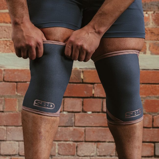 Knee-Sleeves-Men-02.jpg