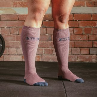 Deadlift-Socks-Women-01.jpg