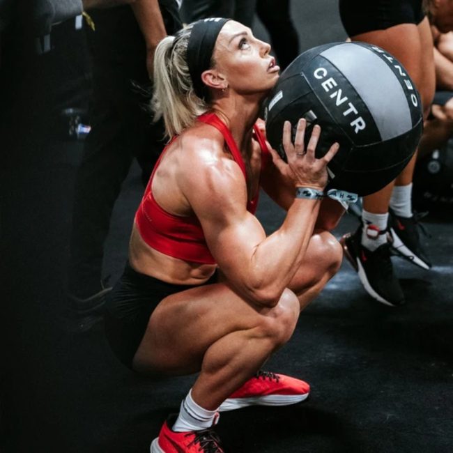 Centr wall ball 4.jpg
